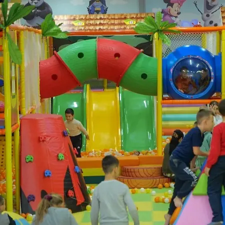 Al Bon Park 3* Берат