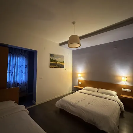 Al Bon Park Szálloda Berat